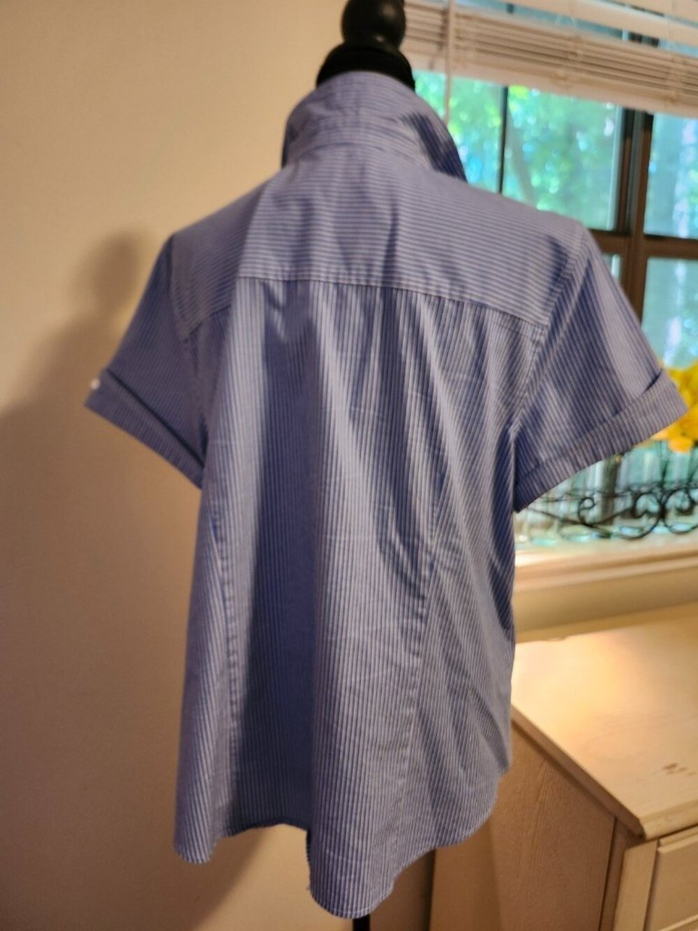 Liz Claiborne XL Blue White Striped Blouse Short Sleeve Coastal Preppy Classic T - Picture 5 of 10